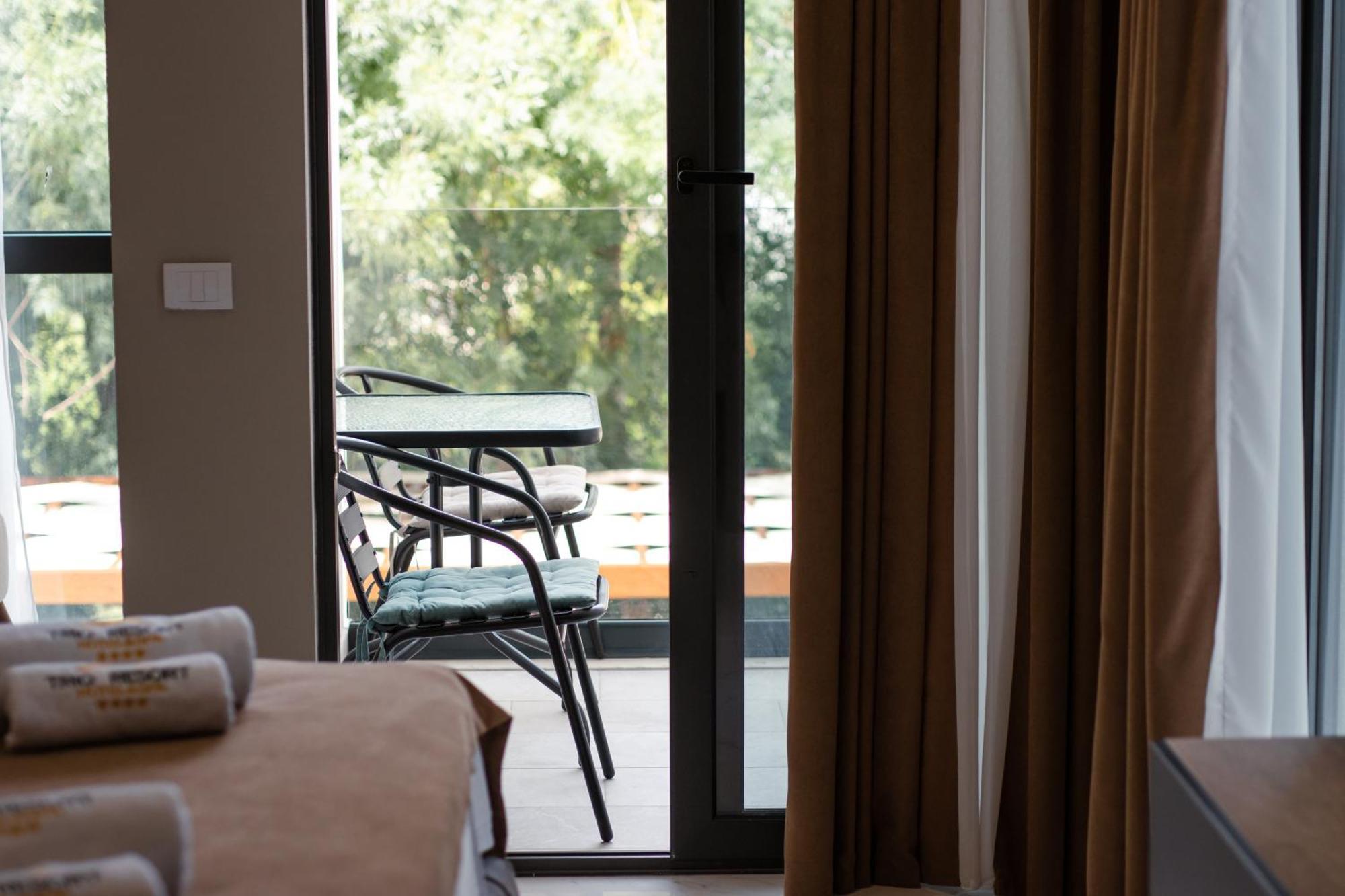 Trio Resort Ulcinj Exterior photo